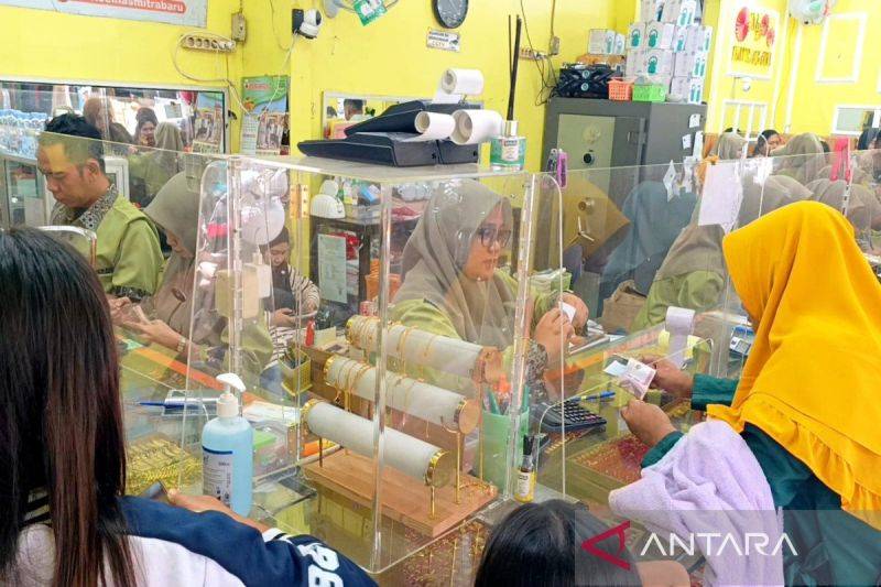 Jelang Lebaran 2026, Penjualan Emas di Sampit Meningkat Tajam