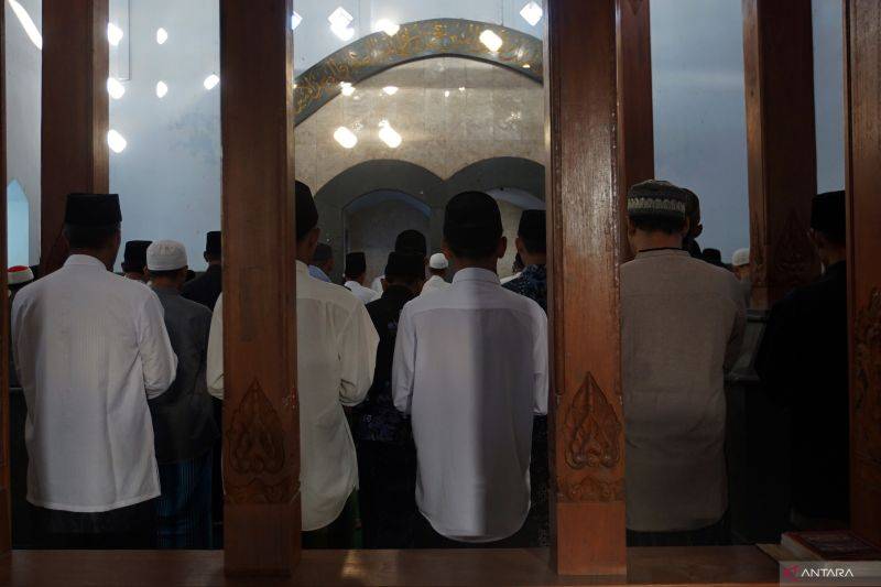 Hari ini Jamaah Al Muhdlor Tulungagung Sudah Gelar Shalat Idulfitri