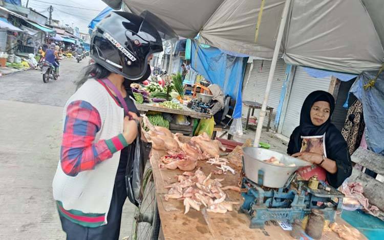 Hari Ketiga Lebaran Harga Ayam Ras dan Harga Ikan Meroket, Warga Palangka Raya Terkejut