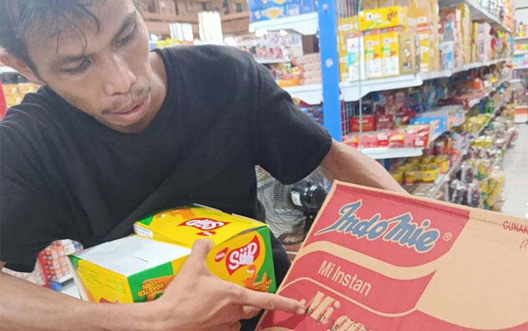 DPRD Palangka Raya Imbau Warga Cek Kedaluwarsa Produk Usai Lebaran, ini Alasannya