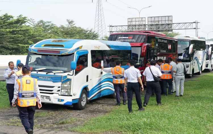 Kemenhub Lakukan Ramp Check 60.000 Lebih Bus Selama Angkutan Lebaran