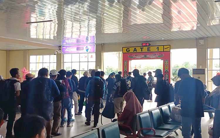 Bandara H Asan Sampit Catat Pergerakan 5.844 Penumpang Angkutan Lebaran 2026