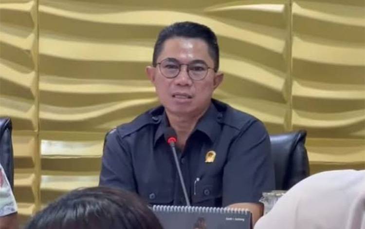Pascalibur Lebaran, Wakil Ketua III DPRD Kalteng Minta Layanan Publik Kembali Prima