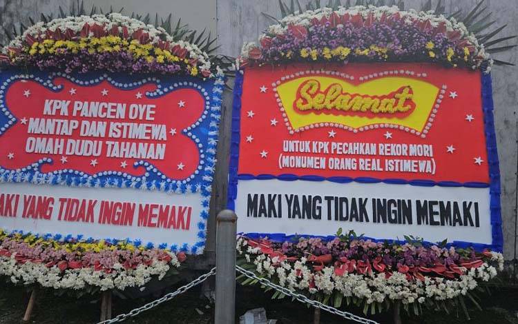 KPK Nilai Spanduk dan Karangan Bunga MAKI sebagai Ekspresi Publik
