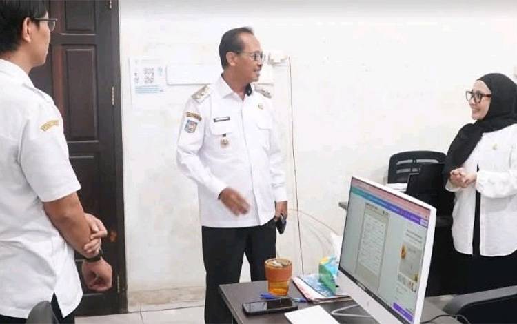Wakil Bupati Lamandau Sidak Sejumlah OPD, Pastikan Pelayanan Publik Tetap Optimal