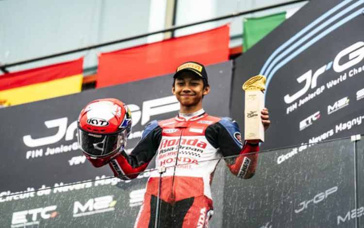 Kiandra Ramadhipa Tutup Moto3 Junior Catalunya 2026 di Posisi ke 6