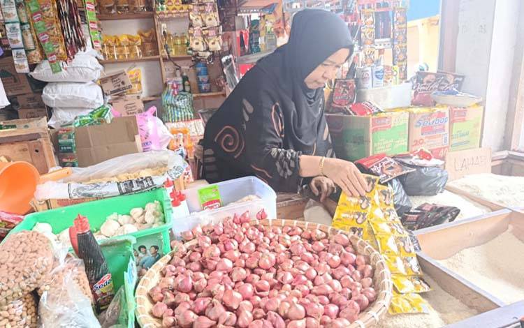 Harga Bawang Putih dan Bawang Merah di Palangka Raya Tembus Rp45 Ribu per Kg