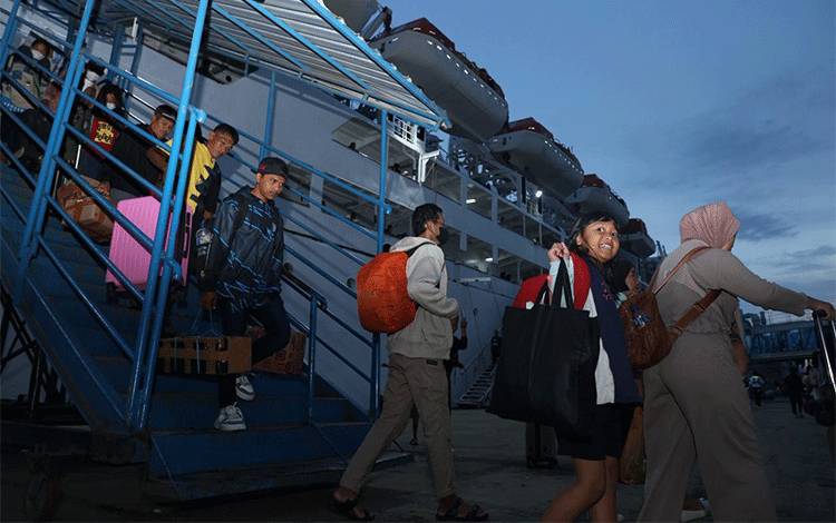 Diskon Tiket Kapal Pelni Masih Berlangsung