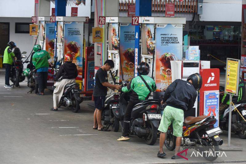 Bahlil dan Menkeu Purbaya Upayakan Harga BBM Subsidi Tetap Stabil di Tengah Krisis Energi