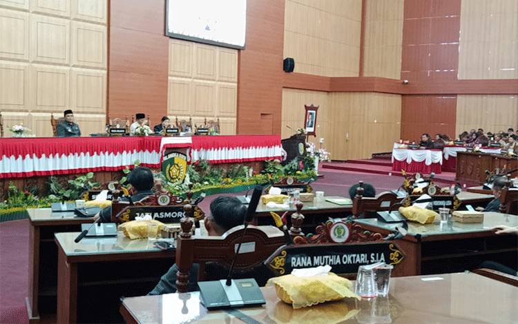 Paripurna DPRD Palangka Raya Bahas Raperda Pengurangan Risiko Bencana