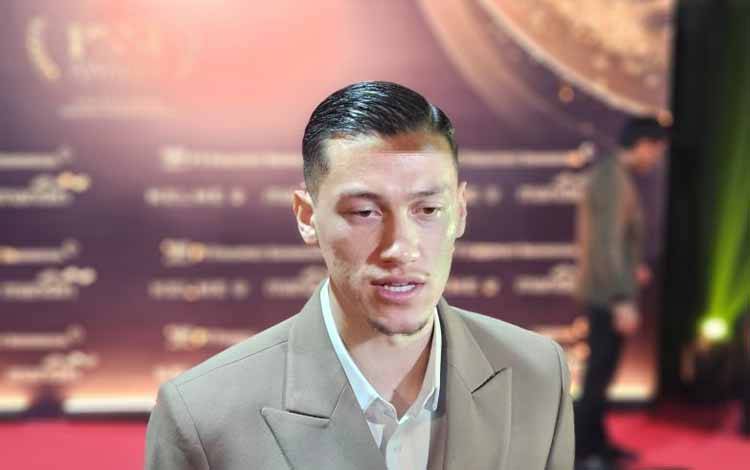 Jay Idzes Menangi Penghargaan Pemain Terbaik PSSI Awards