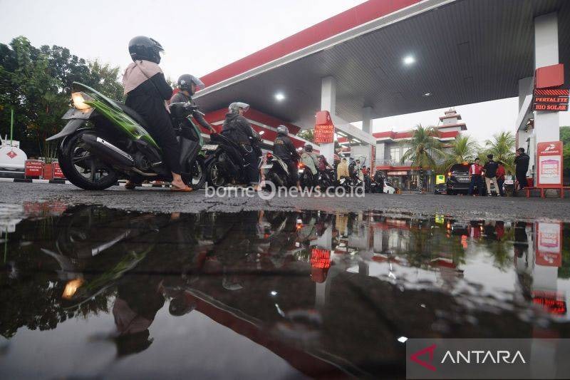 Pengamat Dorong Percepatan Kendaraan Listrik untuk Redam Dampak Kenaikan Harga Minyak
