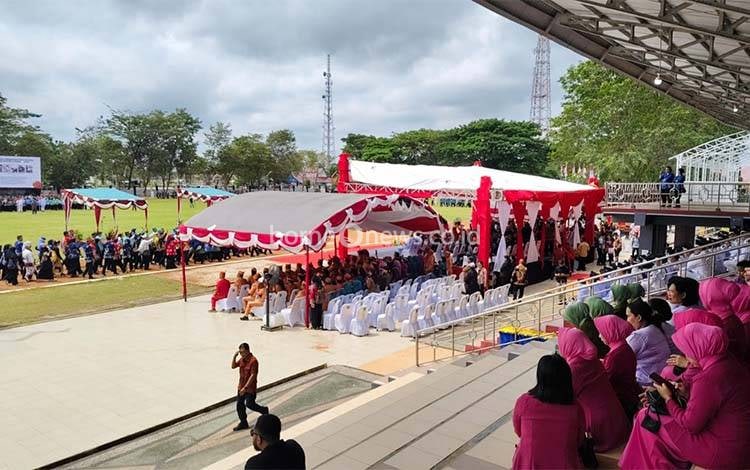 Upacara HUT Kabupaten Kapuas 2026: Khidmat dan Meriah di Stadion Panunjung Tarung