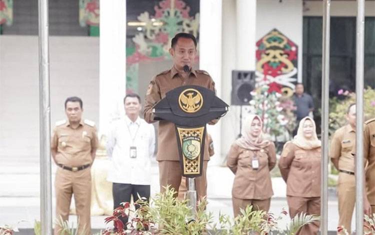 Wali Kota Palangka Raya Fairid Naparin (Foto : Prokopim Palangka Raya)