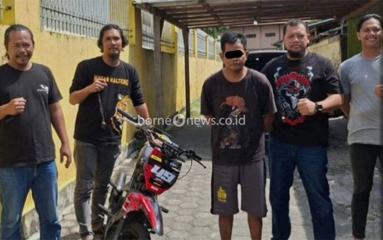 Polisi Gadungan Peras Pengunjung Pantai Kuala Pembuang, Pelaku Dibekuk di Kumai