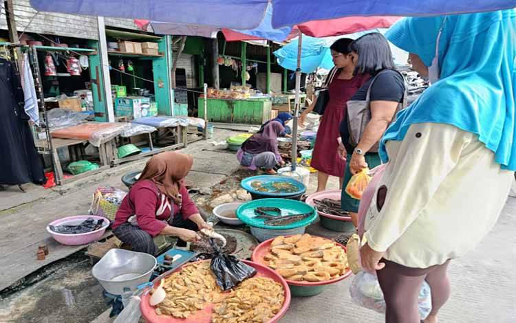 DPRD Imbau Pedagang Tidak Gunakan Bahan Berbahaya untuk Pengawetan Ikan
