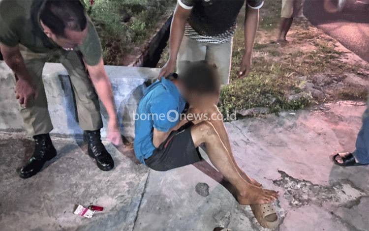Satpol PP Kobar Amankan ODGJ yang Resahkan Warga Pinang Merah