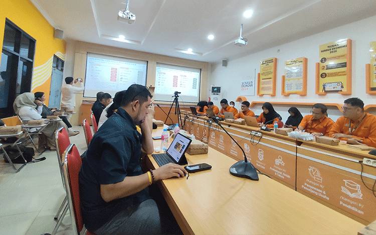 Penyampaian berita resmi statistik Provinsi Kalimantan Tengah. (FOTO: TESTI PRISCILLA)