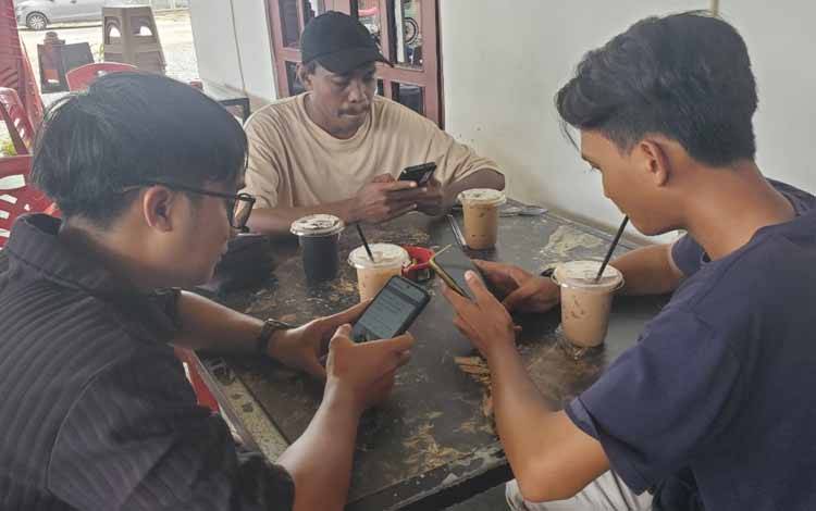 Harga Kopi di Sejumlah Kafe Sampit Naik Akibat Kenaikan Harga Plastik