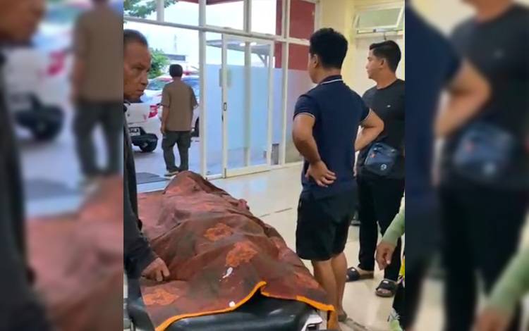 Jenazah korban seorang wanita yang tengah hamil muda berinisial PP (30) saat berada di RSUD dr. Murjani Sampit, Jumat, 3 April 2026.?(FOTO: IST)