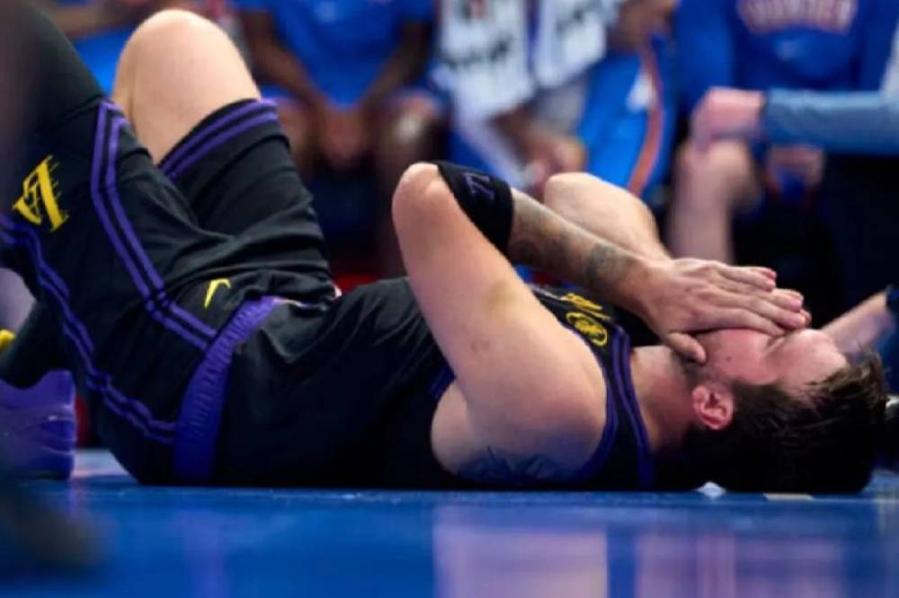 Cedera Hamstring, Luka Doncic Menepi hingga Akhir Musim Reguler NBA