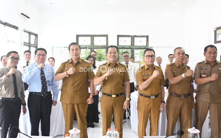 Bupati Pulang Pisau Tekankan Kualitas Kepala OPD saat Pantau Uji Kompetensi JPT Pratama