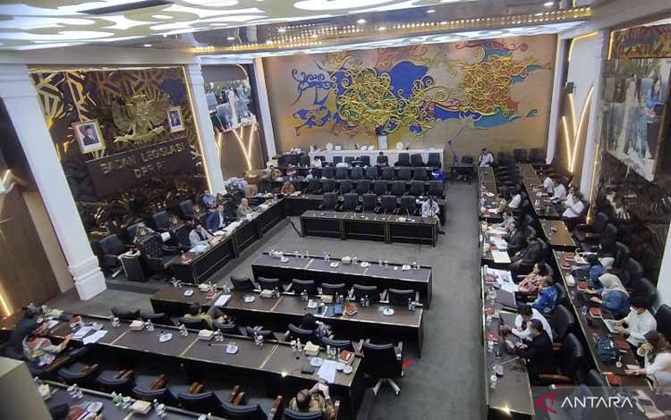 KY Usul Putusan Sanksi Hakim Bersifat Final dan Mengikat dalam RUU