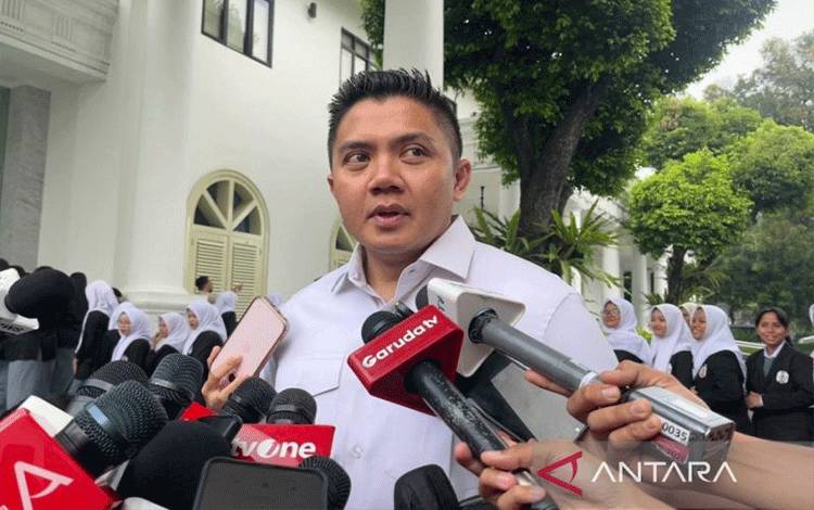 Seskab Sebut Wacana Potong Gaji Menteri Akan Dirapatkan Segera