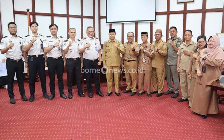 Wabup Seruyan Terima Audiensi Imigrasi Sampit Bahas Peningkatan Layanan Keimigrasian