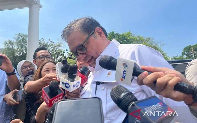Airlangga Sebut Wacana Pemotongan Gaji Menteri Belum Dibahas