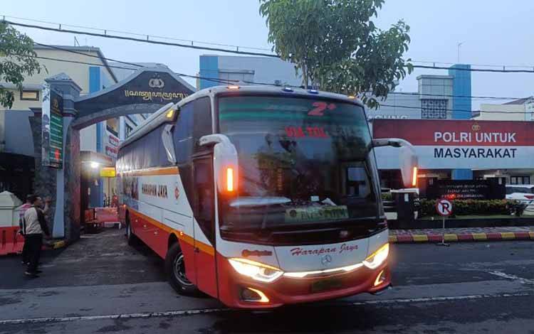 KPK Sebut 12 Orang Susul Bupati Tulungagung Diperiksa di Jakarta
