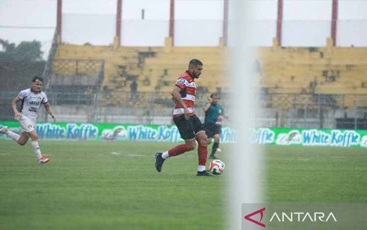 Madura United Taklukkan Persik Kediri 2-1