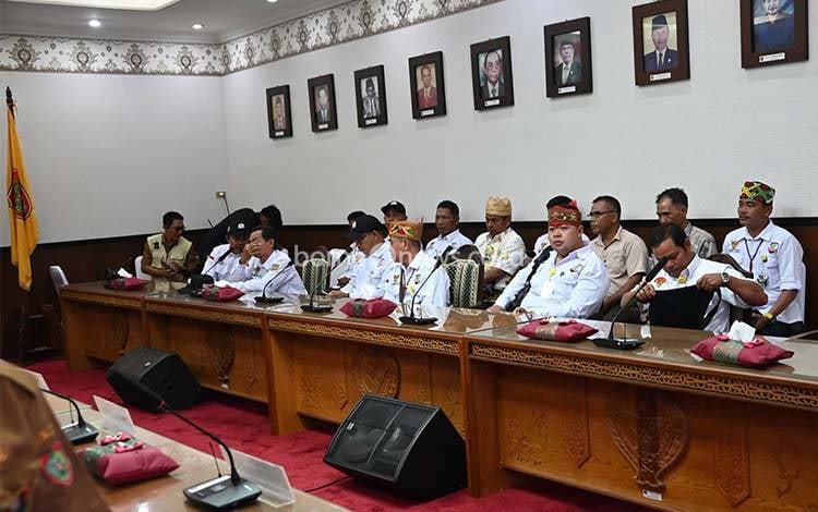 Audiensi Penambang Rakyat Kalteng Perkuat Kepastian Hukum