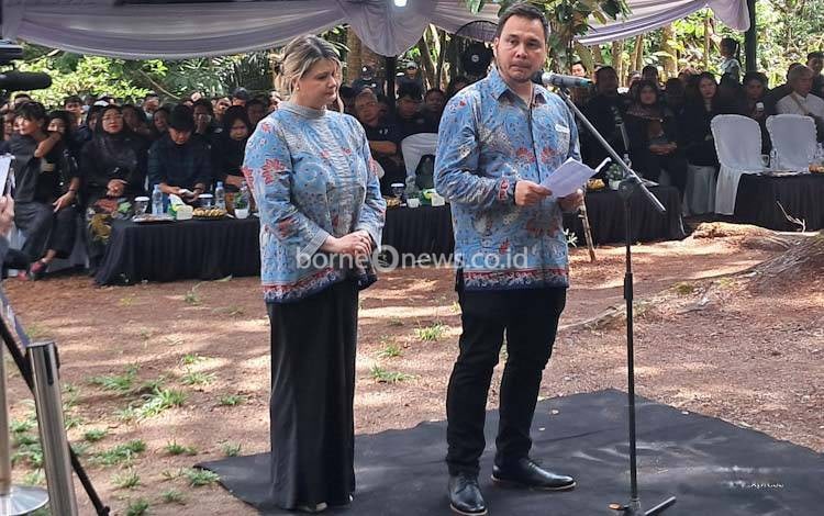 Ini yang disampaikan Anak Birute Galdikas dalam Prosesi Pemakaman sang Ibu