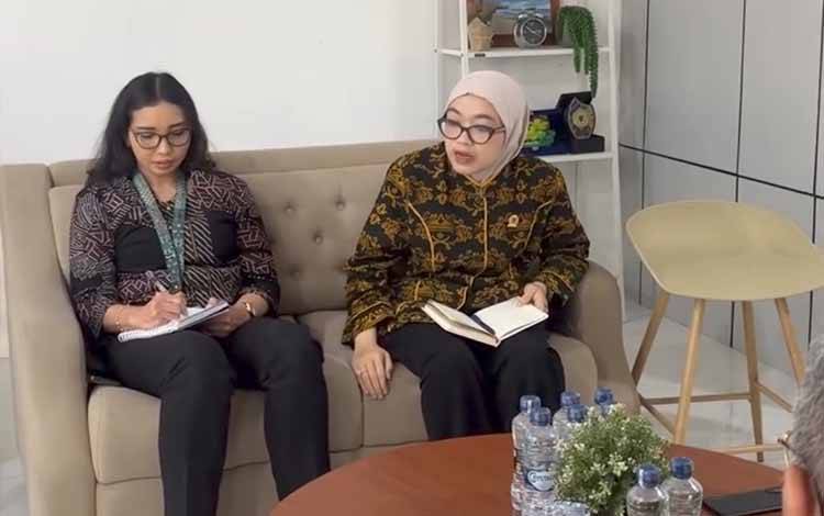 Terima Kunjungan Kemensos, Wakil Ketua I DPRD Kalteng Tekankan Pentingnya Pemutakhiran Data Tunggal Sosial Ekonomi
