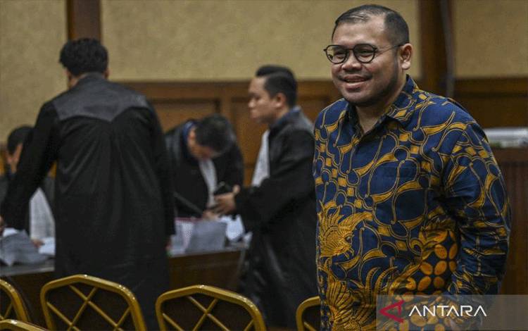 Tiga Terdakwa Kasus Korupsi Chromebook Dituntut 6-15 Tahun Penjara