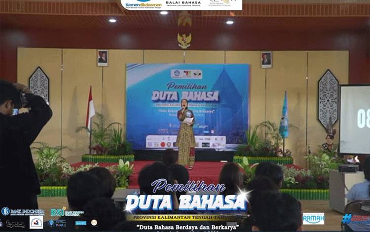 Keberanian Jadi Sorotan Juri dalam Unjuk Bakat Finalis Duta Bahasa Kalteng