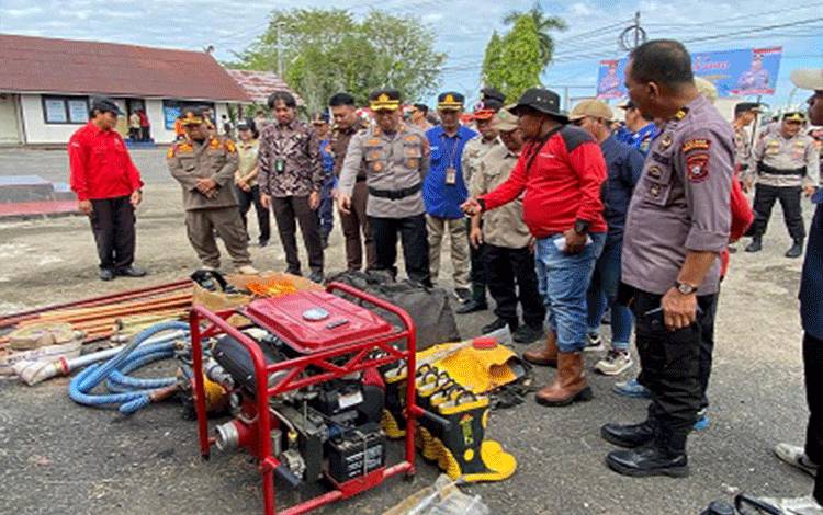 Polres Barsel Laksanakan Apel Gelar Pasukan Kesiapan Penanggulangan Karhutla serta Antisipasi El Nino