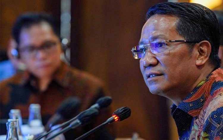 Menkum Serahkan Proses Hukum Kasus Korupsi Ketua Ombudsman ke Aparat