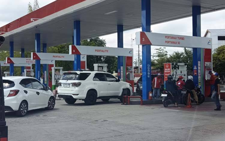 Antrean BBM Non Subsidi Dikeluhkan, Wali Kota Pastikan Koordinasi dengan Pertamina Terus Berjalan