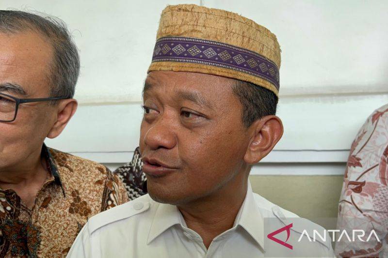 Bahlil: Pembahasan Penyesuaian Harga Pertamax Hampir Rampung