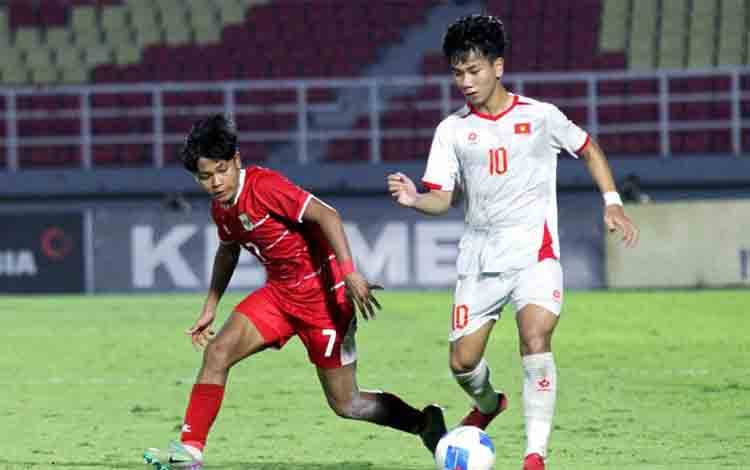 Pelatih Vietnam Terkejut Indonesia Memilih Taktik Bertahan