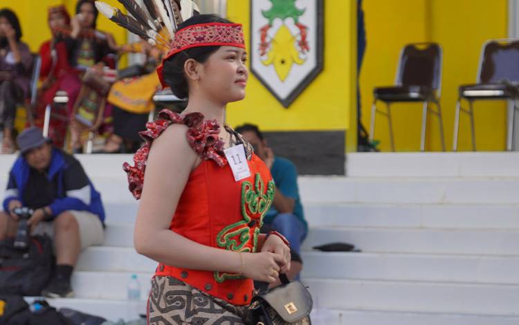 Remaja Putri dari Kecamatan Dusun Hilir Citra Bunga Lestari: "Saya Bukan Perawat Hati"
