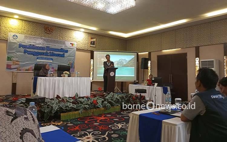 Balai Bahasa Kalteng Bina 25 Komunitas Penggerak Literasi di Palangka Raya