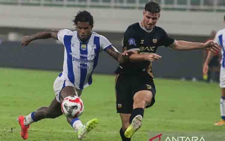Eliano Sebut Persib Masih Berada di Jalur yang Tepat untuk Juara