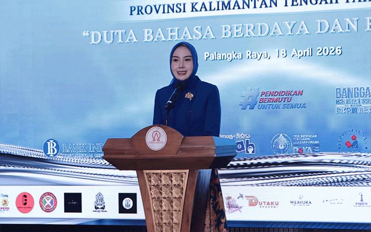 Ketua TP PKK Kalteng, Aisyah Thisia Agustiar Sabran dalam momen Pemilihan Duta Bahasa Kalteng 2026. (FOTO: Istimewa)