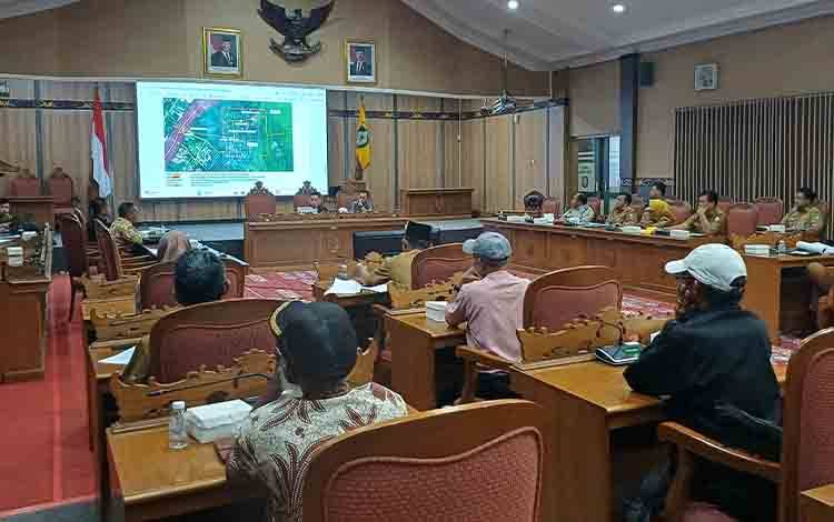 Tapal Batas Desa di Kotim Belum Tuntas, Program Cetak Sawah Terhambat