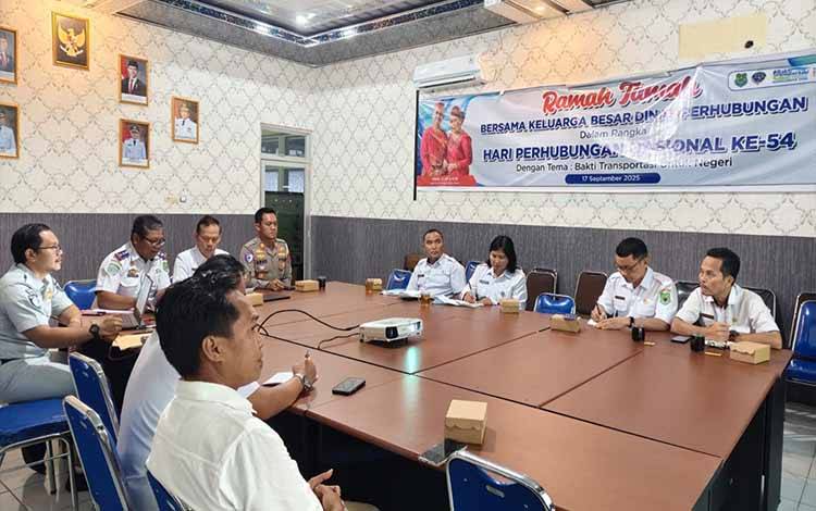 Kapuas Percepat Penanganan Korban Laka, FGD Tekankan Sistem Rujukan Terpadu