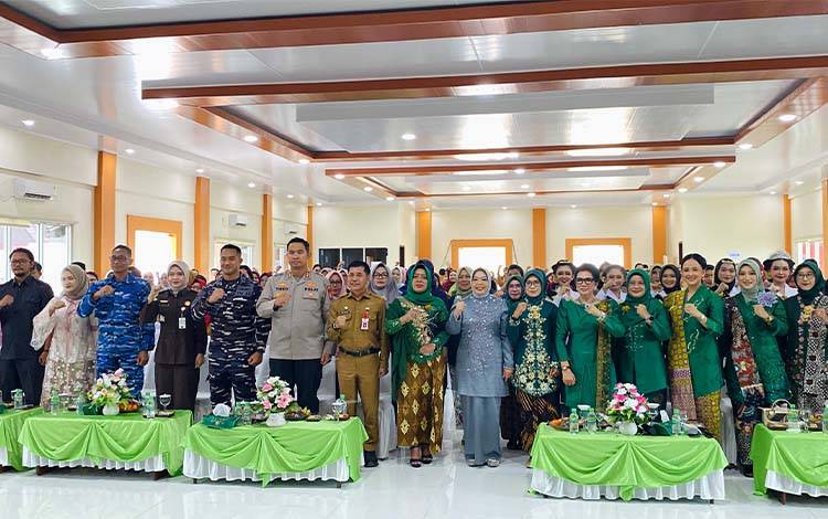 Semangat Hari Kartini Lintas Generasi, Perempuan Muda Kobar Kian Berdaya