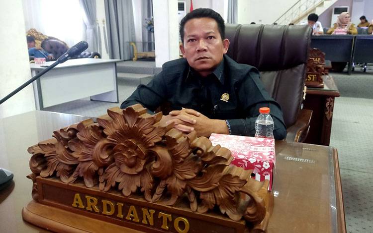 Minat Tanam Sawit Meningkat, DPRD Barito Utara Dorong Realisasi Bantuan Bibit Tepat Sasaran